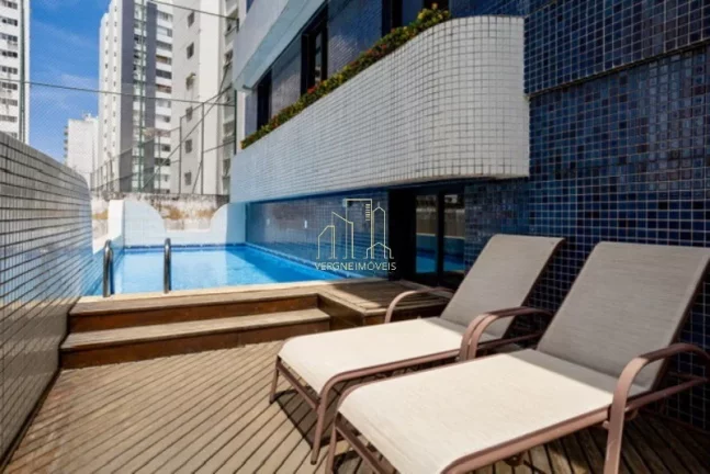 Imagem Apartamento amplo com três quartos varanda gourmet a venda na Graça