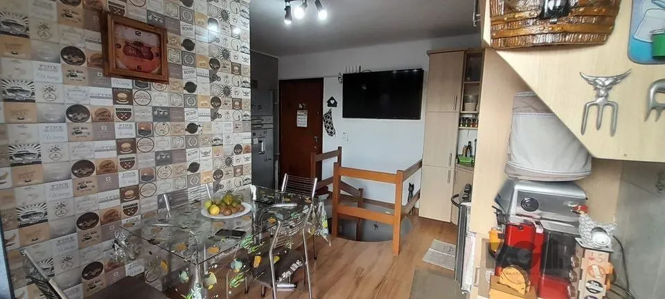 Imagem Apartamento cobertura semi mobiliado, 2 dormitórios, 1 vaga, bairro Vila Imbuí