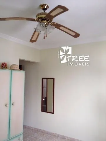Imagem VENDA DE APARTAMENTO NA PRAIA GRANDE/SP, 80m² com quarto, suíte, sala com varanda, piscina, churrasqueira, 1 vaga e a 2 quadras da praia. CONSULTE-NOS