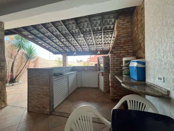 Imagem Casa com 3 dormitórios à venda, 250 m² por R$ 1050.000,00 - Jardim Real - Praia Grande/SP