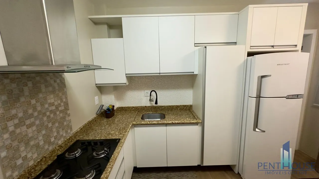 Imagem Apartamento Quadra Mar para Venda em Balneário Camboriú, CENTRO, 2 dormitórios, 1 suíte, 2 banheiros, 1 vaga