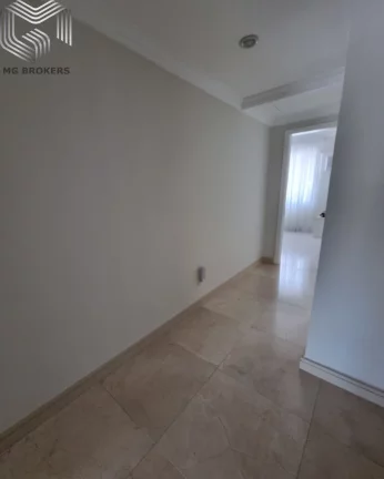 Imagem Casa de Luxo em Condomínio no Recreio dos Bandeirantes com 4 Suítes e 450m² - Rio de Janeiro-RJ