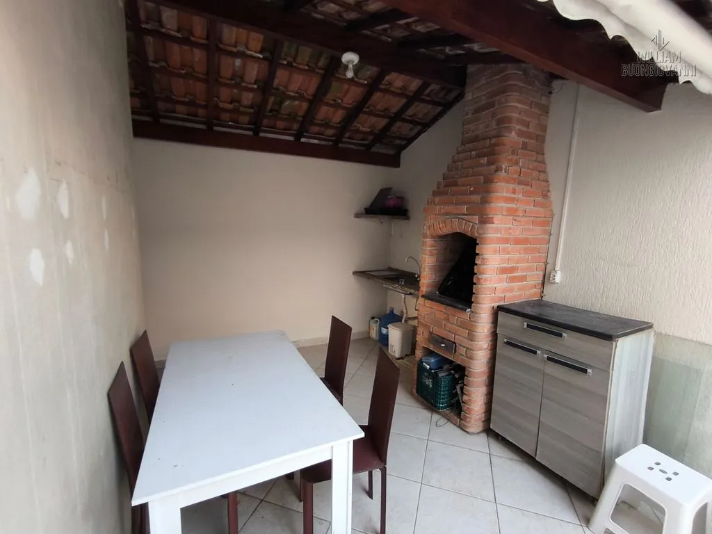 Imagem Sobrado de Condomínio c/ suíte, churrasqueira e 200m da praia - Jd Imperador