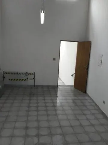 Imagem Comercial para Locação Centro, Taubaté - SP