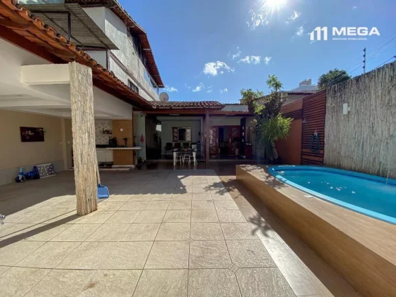 Imagem Casa Linear com 2 Quartos à venda, 240 m² por R$ 1.080.000 - Praia da Costa - Vila Velha/ES
