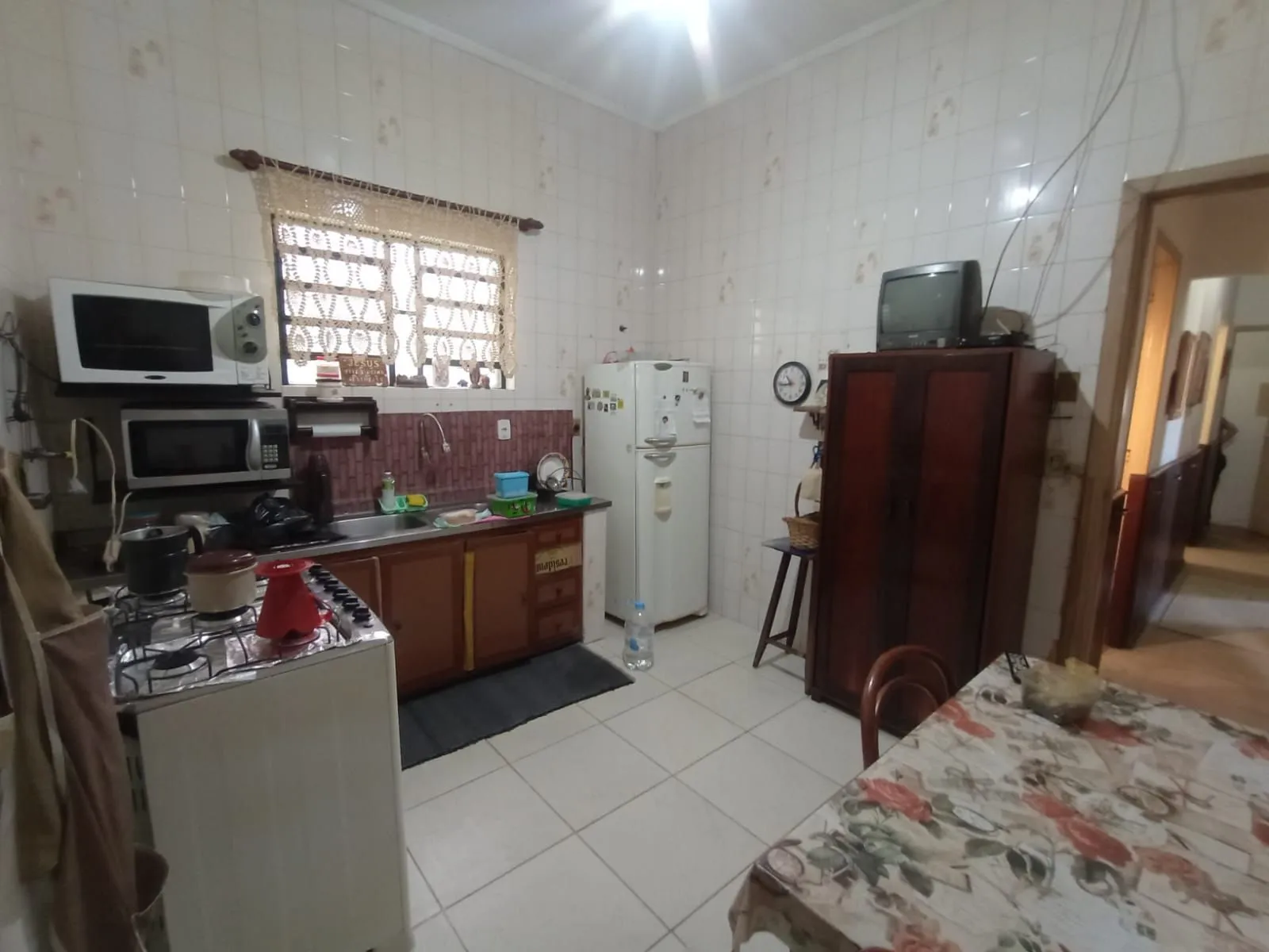 Imagem Casa 3 dormitórios no bairro Menino Deus em Porto Alegre para Alugar