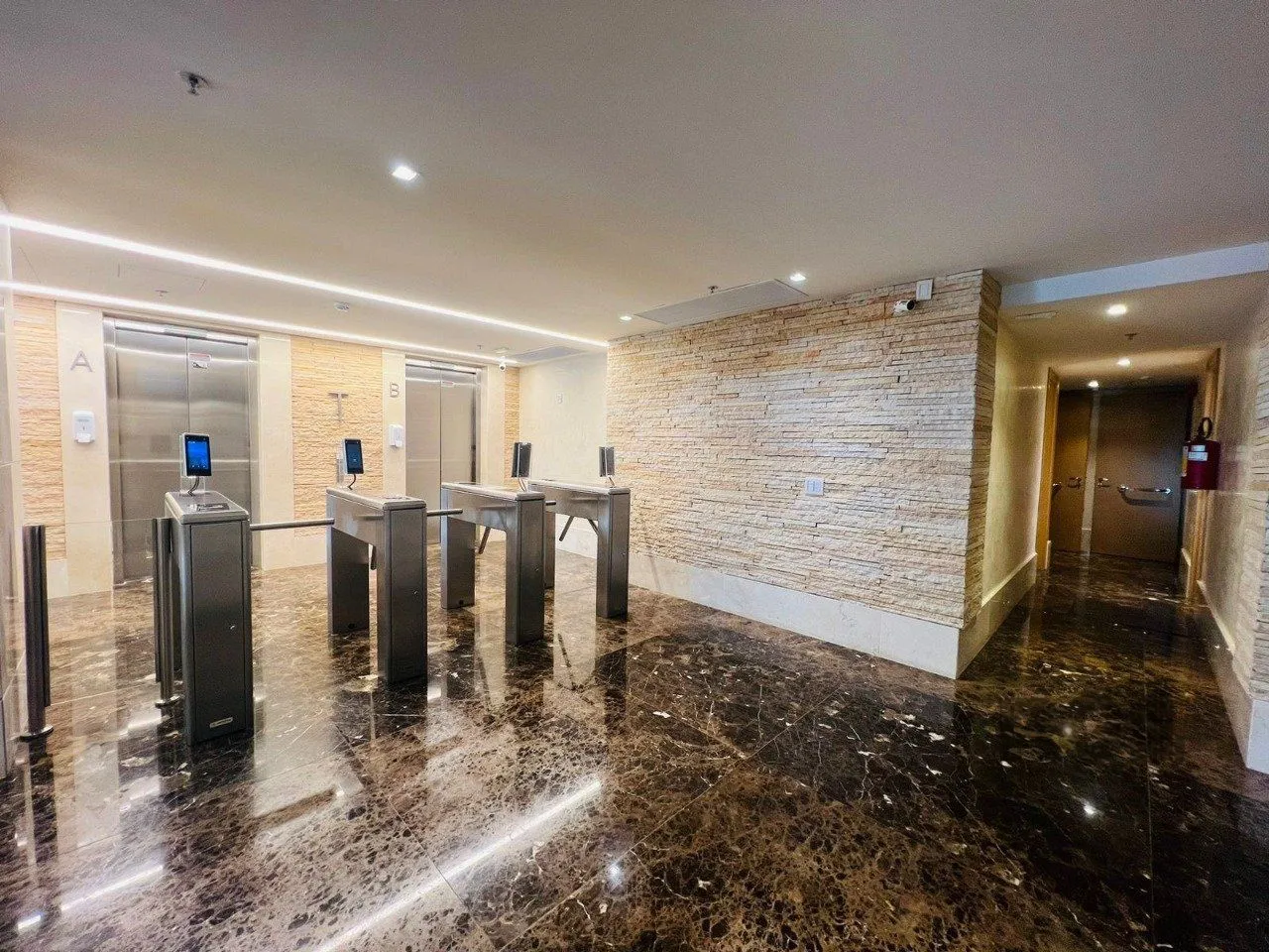 Imagem Sala Comercial com 33m² no MEDPLEX Assis Brasil !!!
