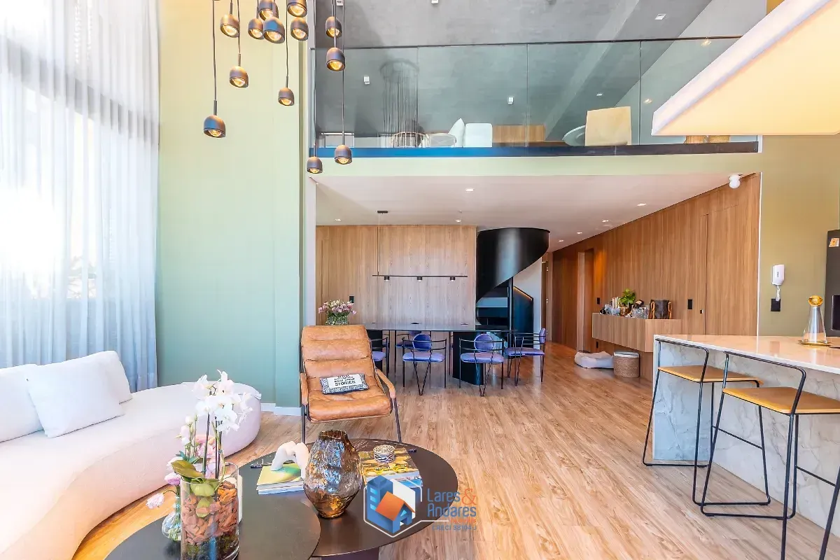 Imagem Duplex para venda em Pinheiros com 2 quartos, sendo 2 suítes, 130m²