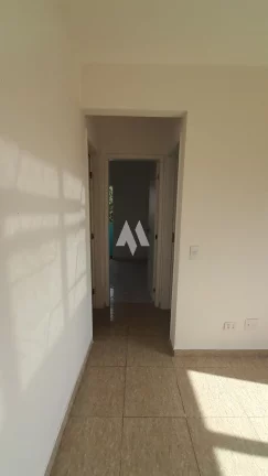Imagem Apartamento 2 Dormitórios à Venda em Avenida Principal - 75m² com Suíte e Garagem