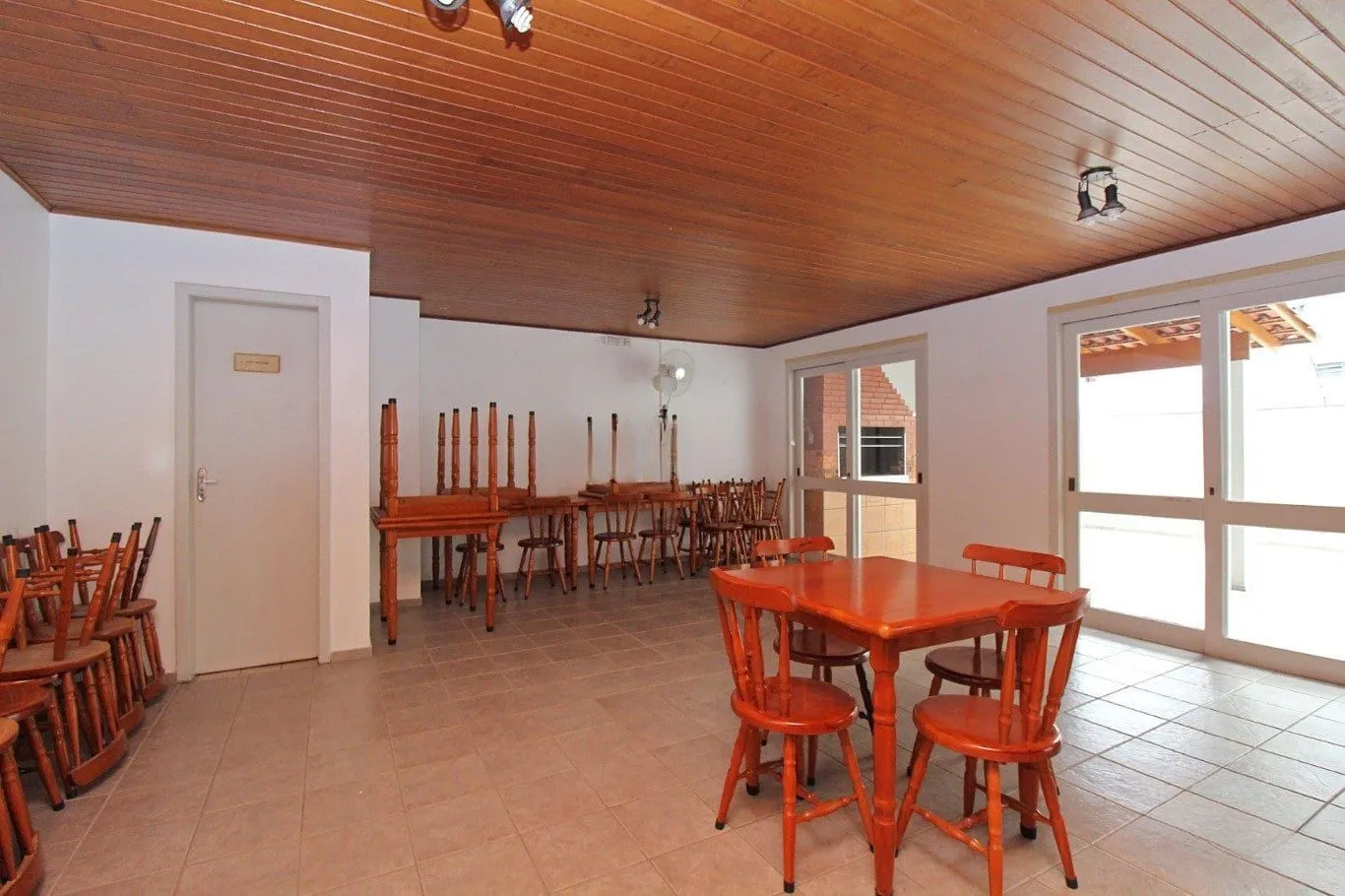 Imagem Vende-se apartamento com 2 quartos, 71 m² e 1 vaga - Santana