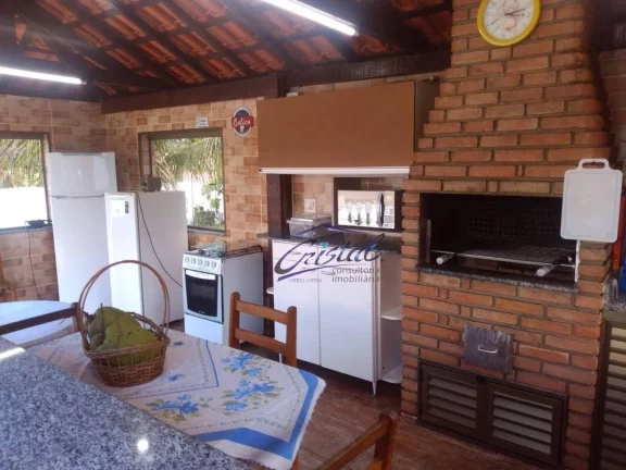 Imagem Chácara com 5 dormitórios à venda, 2400 m² por R$ 1.000.000,00 - Jardim Caju - Pedro de Toledo/SP