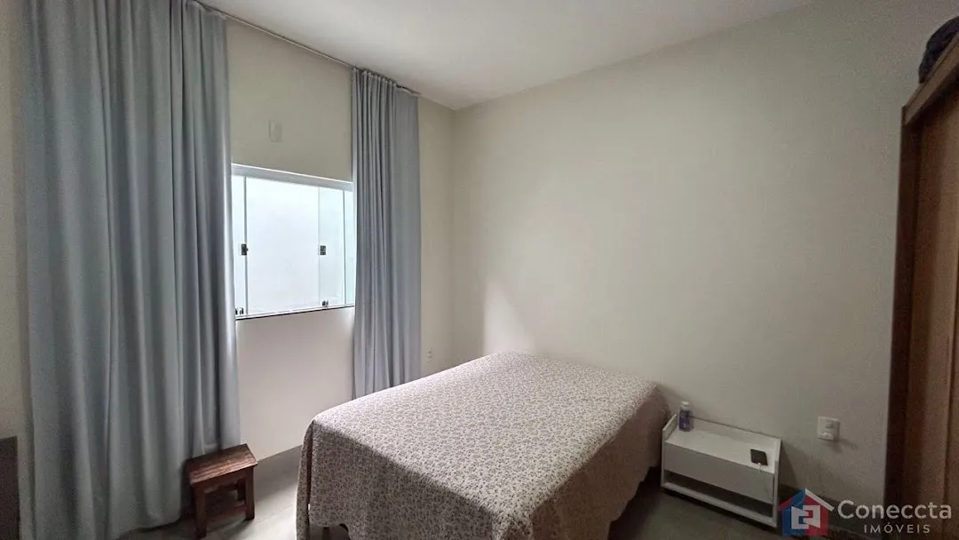 Imagem Casa à venda, 227 m² por R$ 1.080.000,00 - Valparaíso - Patos de Minas/MG