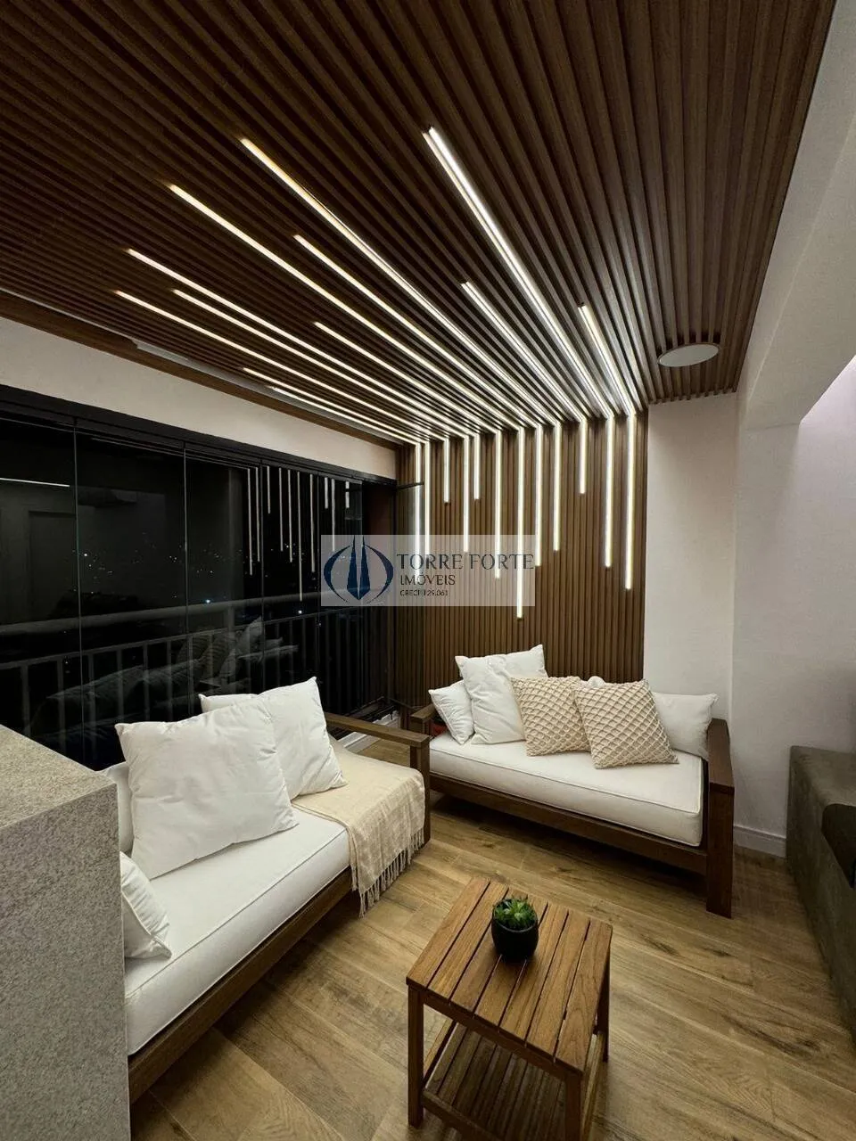 Imagem Lindo Apartamento com 3 dormitórios na Vila Prudente