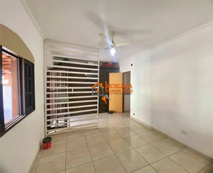 Imagem Sobrado com 3 dormitórios à venda, 170 m² por R$ 600.000,00 - Vila Rosália - Guarulhos/SP