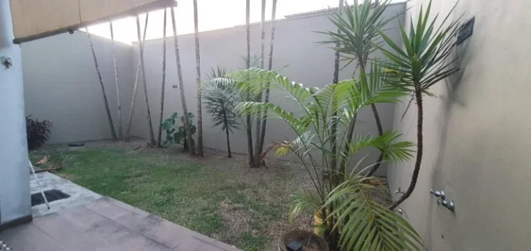 Imagem CASA RESIDENCIAL em MANAUS - AM, FLORES