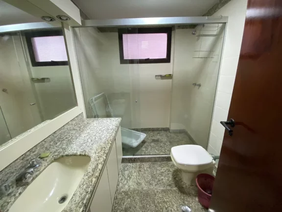 Imagem A VENDA APARTAMENTO COM 4 QUARTOS E 2 SUÍTES A BEIRA MAR