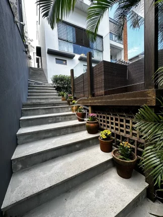 Imagem Venha conhecer essa incrível casa no Bom Retiro!