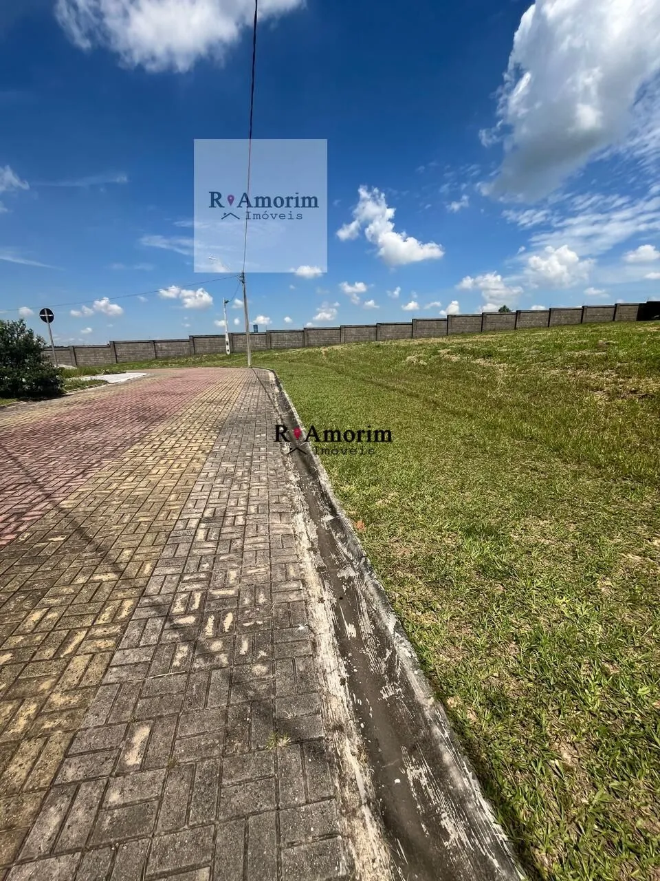 Imagem Encantos do Jacuhu - Terreno a Venda com 1.171 metros em Itu SP