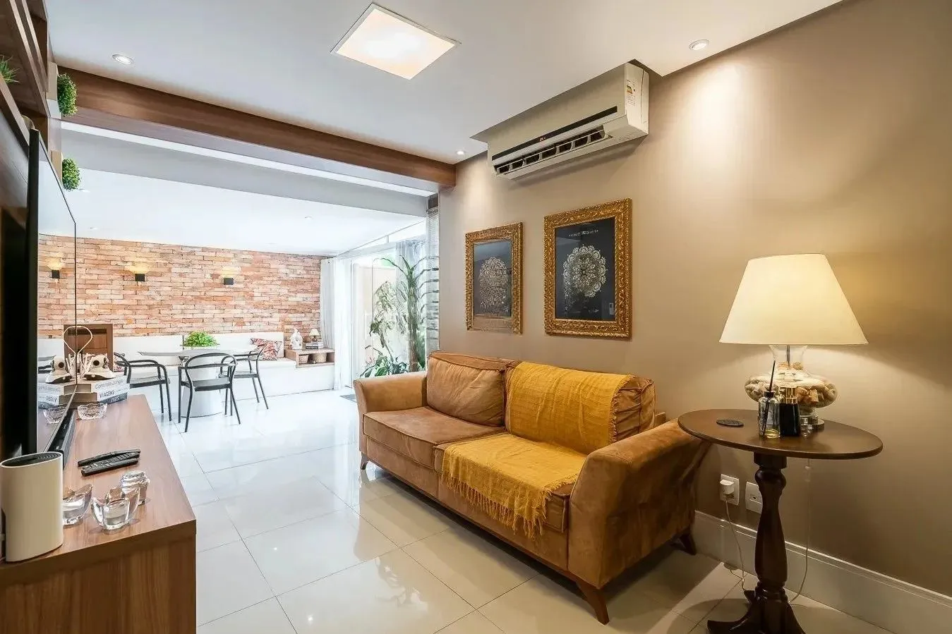 Imagem Apartamento Garden 3 dorm, semimobliado com Pátio no Bairro Santana