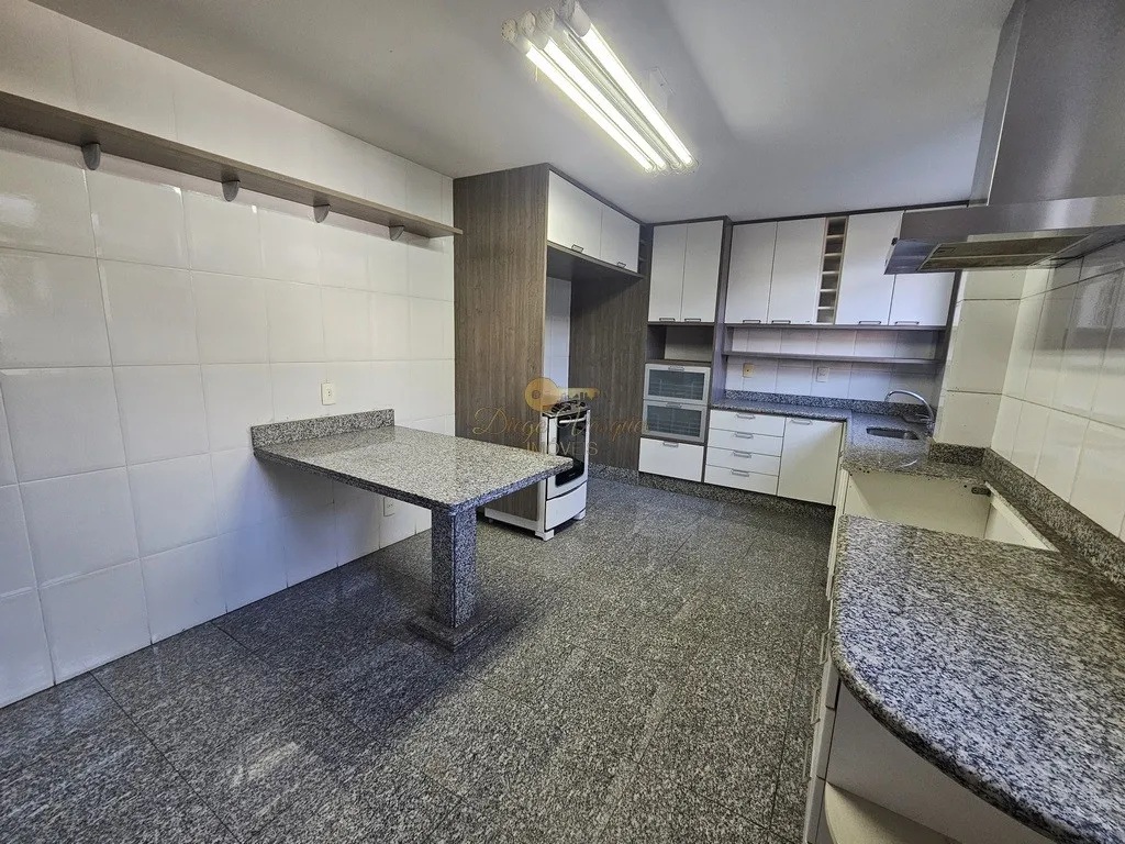 Imagem Casa para Venda em Teresópolis / RJ no bairro Jardim Cascata