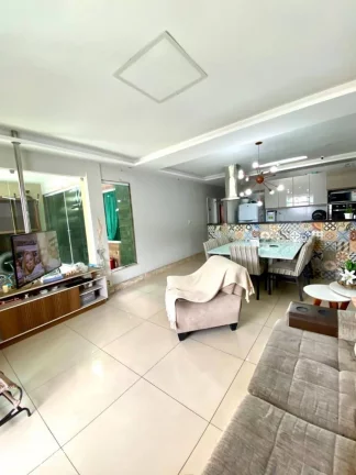 Imagem Casa à venda no Bairro Jabotiana, com sala elegante e 4 quartos - Confira!
