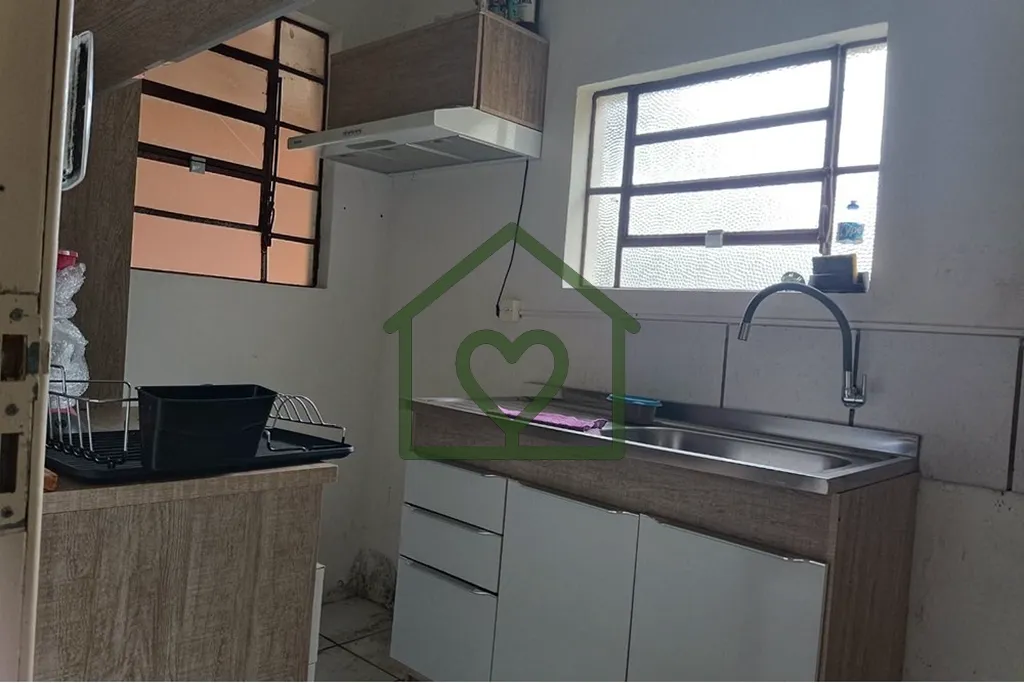 Imagem Terreno plano com 352m² localizado na Rua Edmundo Bastian 1155 no bairro Cristo Redentor medindo 8,...