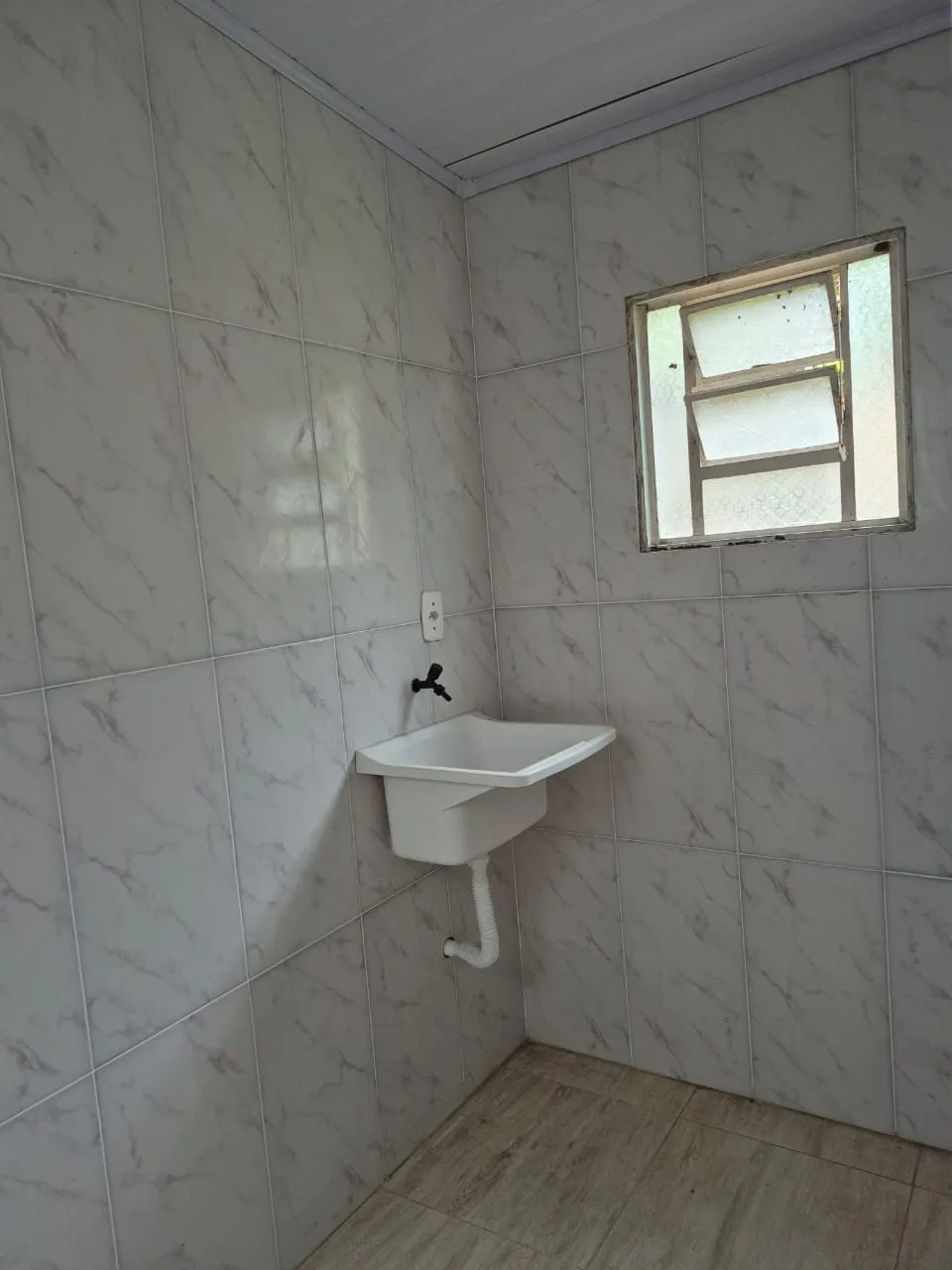 Imagem Casa de 44m a venda no bairro Estalagem em Viamão