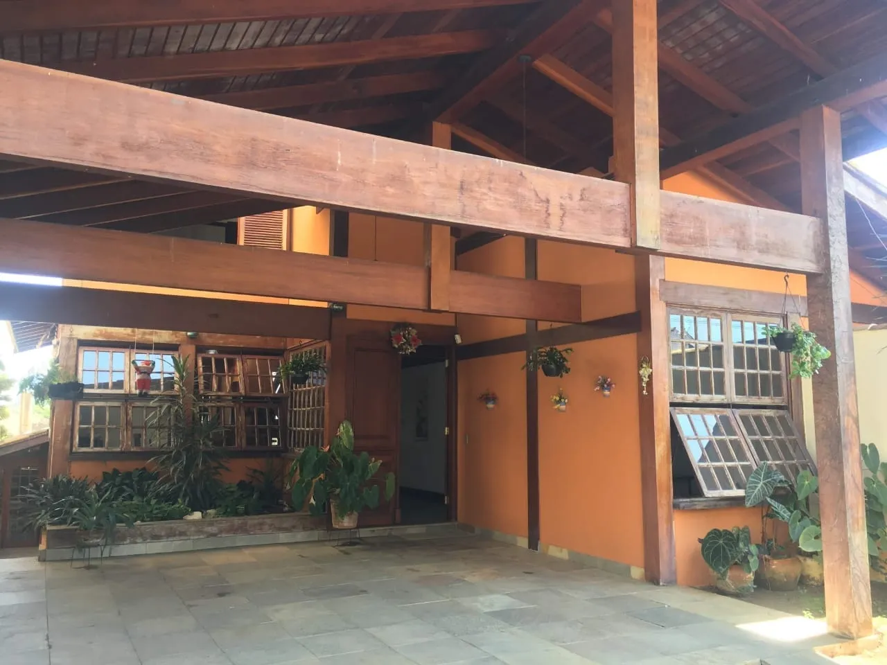 Imagem Casa à venda 5 Quartos, 3 Suites, 4 Vagas, 400M², Centro, Pindamonhangaba - SP