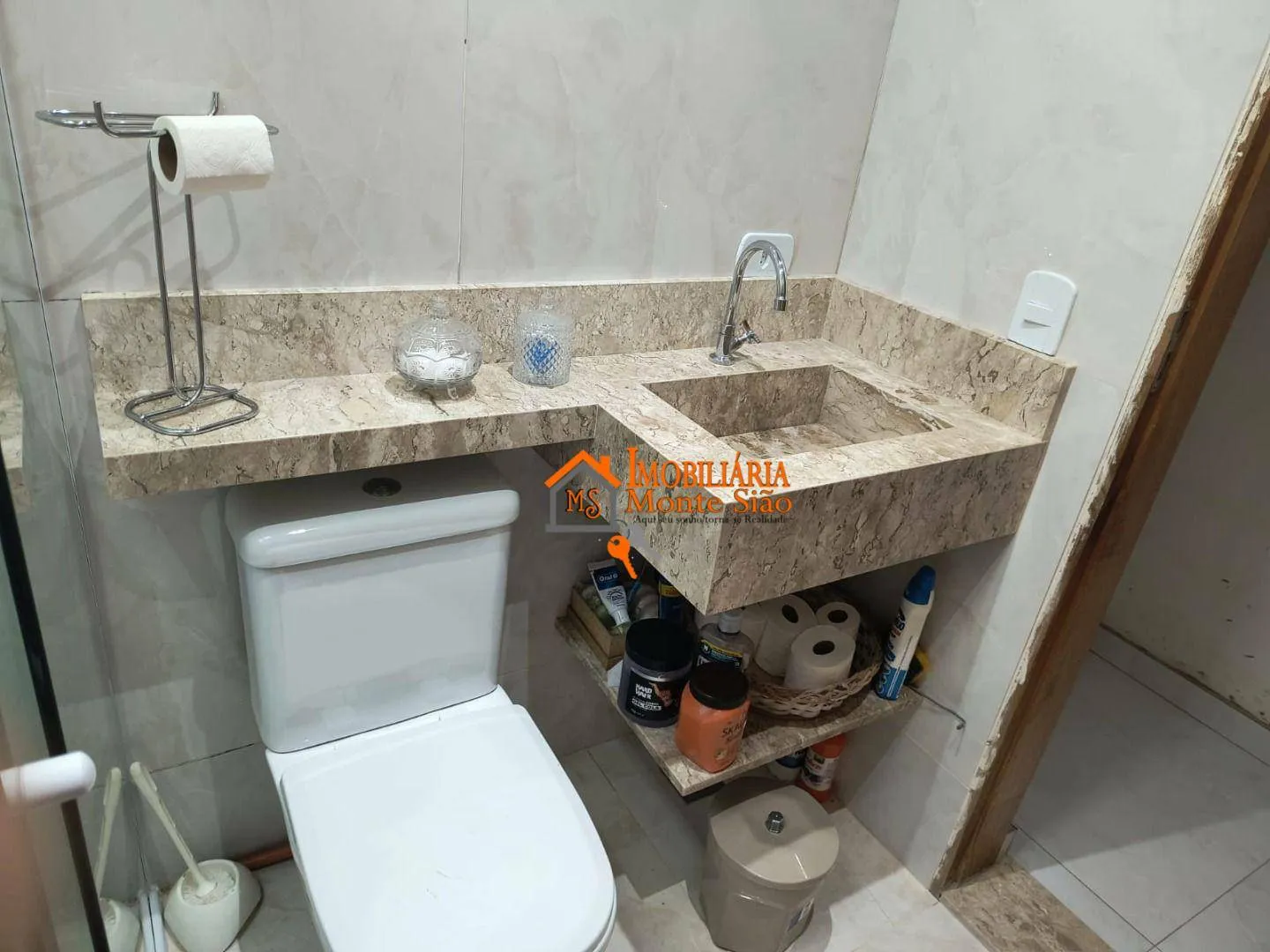 Imagem Sobrado com 3 dormitórios à venda, 140 m² por R$ 330.000,00 - Parque Residencial Bambi - Guarulhos/SP