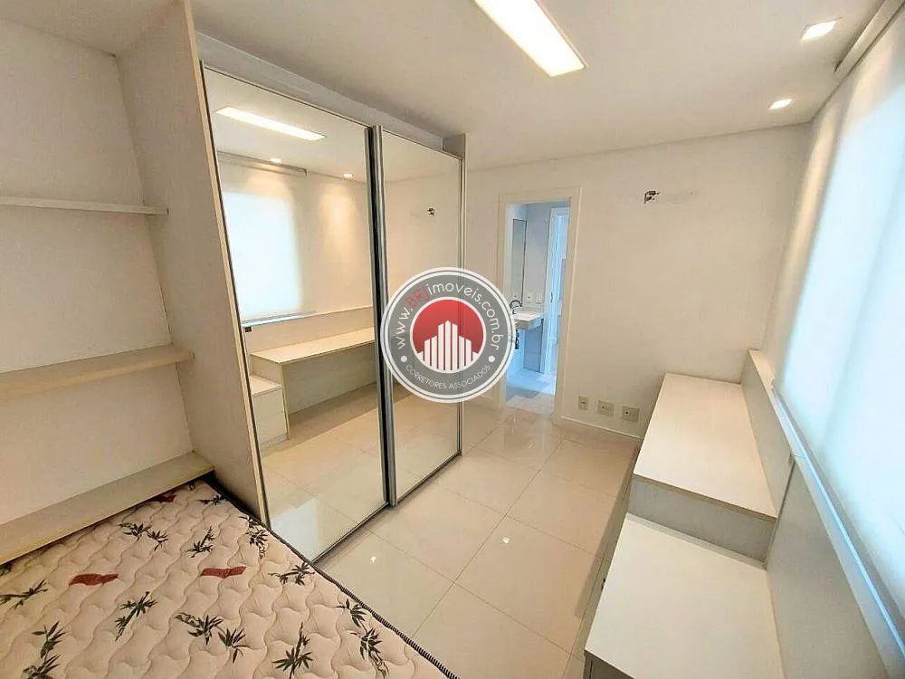 Imagem Casa de condomínio com piscina, Recreio dos Bandeirantes