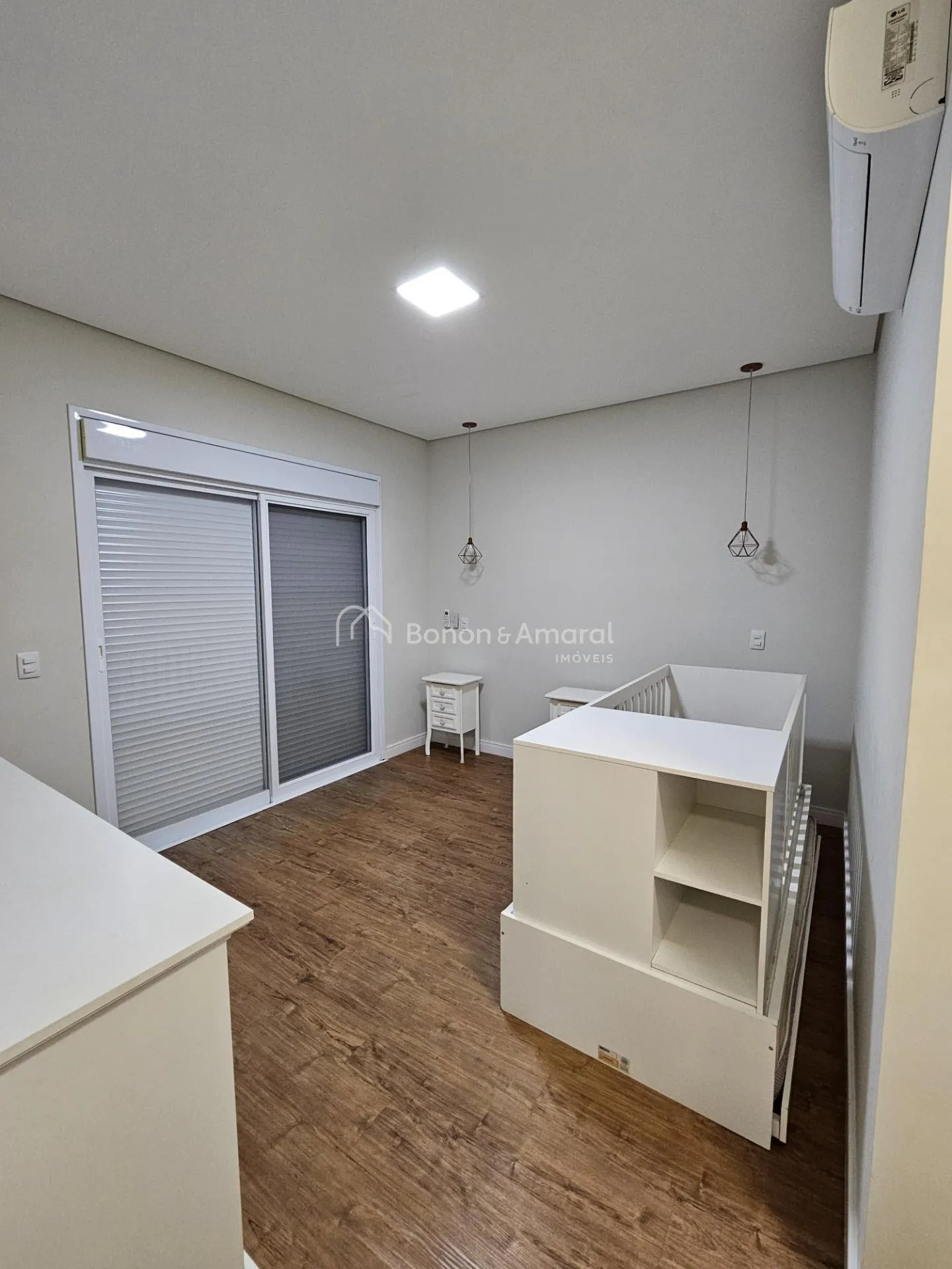 Foto do imóvel Sobrado à venda com 3 quartos no Condomínio Club Portinari, Paulínia em Avenida Pres. Juscelino Kubitschek de Oliveira, 3851 - Parque Brasil 500, Paulínia - SP