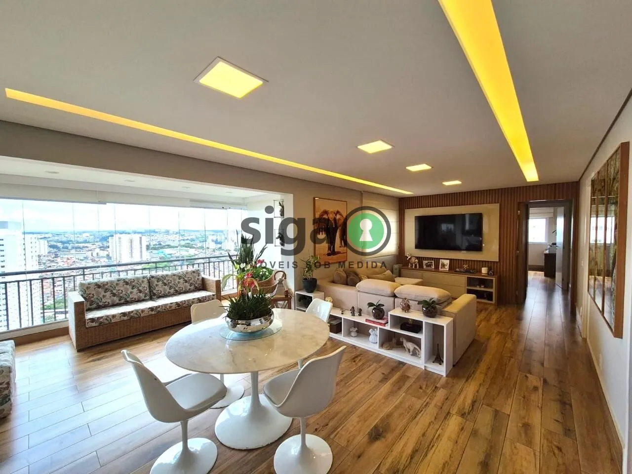 Imagem APARTAMENTO À VENDA NO MORUMBI COM 3 SUÍTES, VARANDA GOURMET E 2 VAGAS NO MONUMENTO MORUMBI