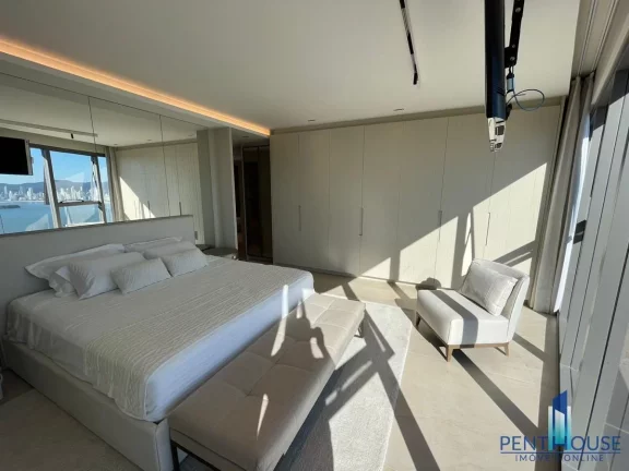 Imagem Apartamento Frente Mar para Venda em Balneário Camboriú, CENTRO, 4 dormitórios, 4 suítes, 5 banheiros, 4 vagas