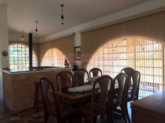 Imagem Sitio com estrutura completa. Área de terreno com 30.000m²,