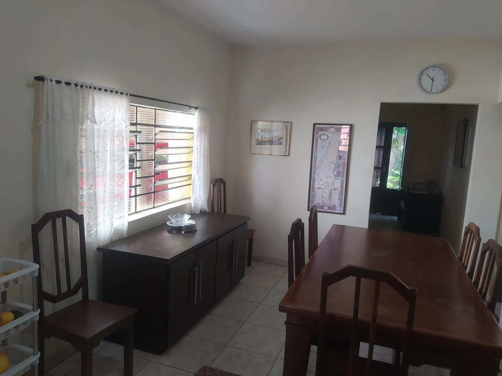Imagem Linda Casa Térrea no Jardim Sorocaba com 3 Dormitórios e Suíte