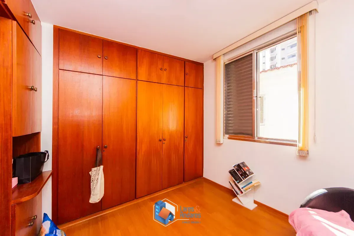 Imagem Sobrado para venda em Chácara Santo Antônio (Zona Sul) com 4 quartos, sendo 2 suítes, 336m²