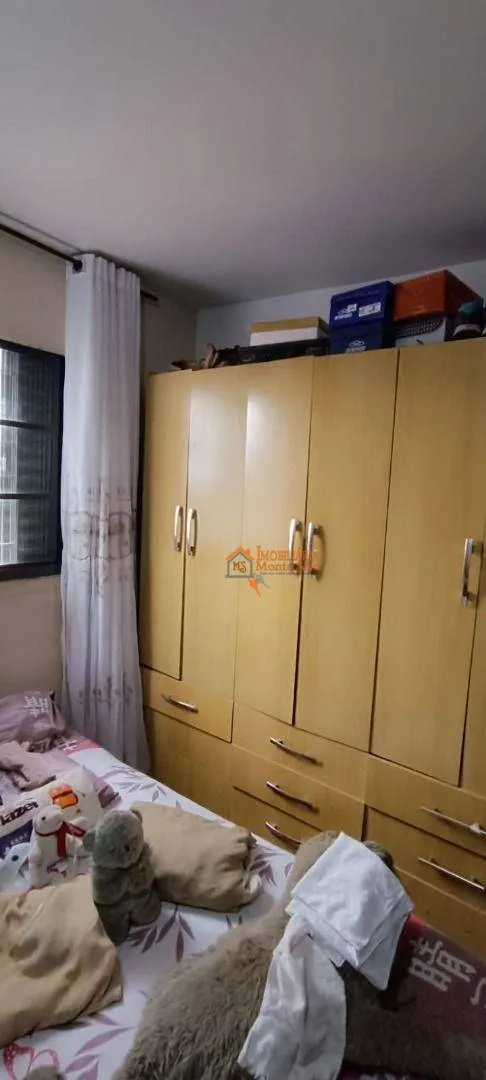 Imagem Casa com 4 dormitórios à venda, 150 m² por R$ 450.000,00 - Vila Rio de Janeiro - Guarulhos/SP