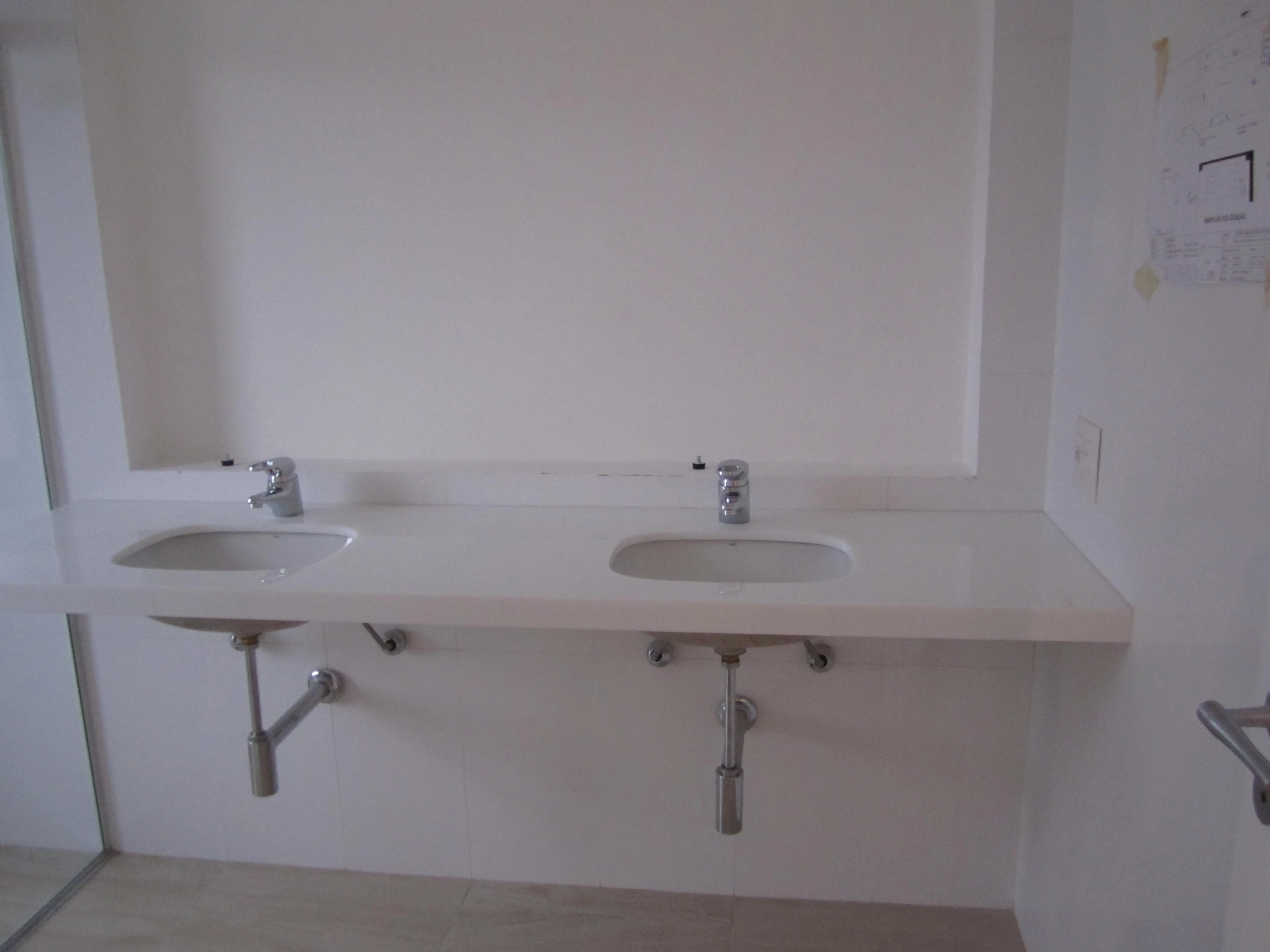Imagem Apartamento com 3 Suítes Localizado no Edifício Maison Saint Laurent