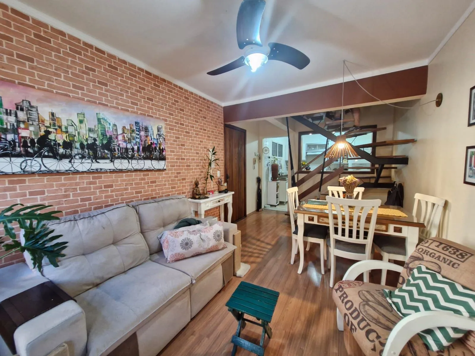 Imagem Casa em condomínio 3 dormitórios Bairro Medianeira