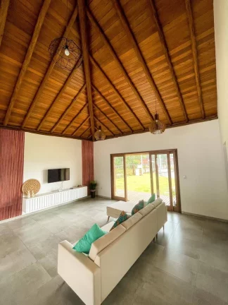 Imagem CASA AREIA - BROMÉLIAS