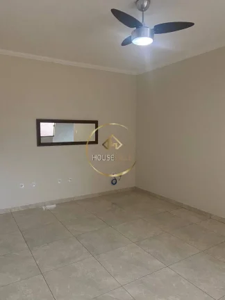 Imagem Casa, 3 Dormitórios, (Sendo 1 Suíte), 231m², Borda da mata.