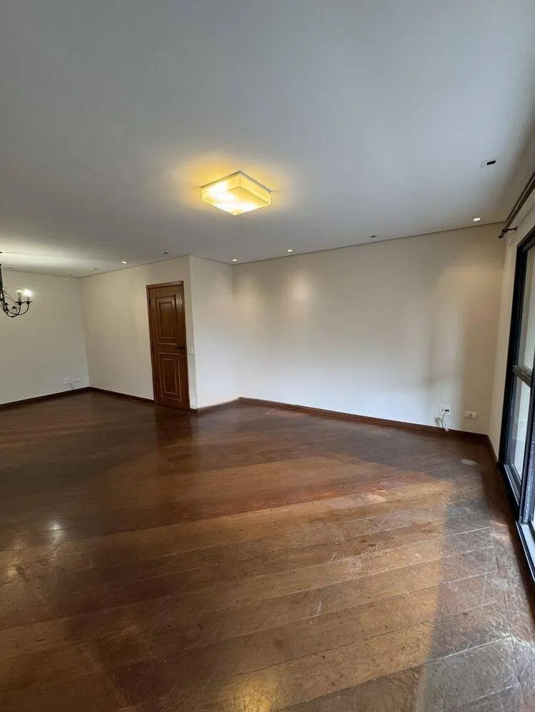 Imagem Apartamento Amplo de 160m² em Alphaville