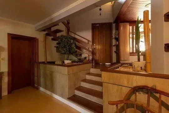 Imagem Casa de 4 dormitórios mobiliada para venda no Bairro Jardim Itu Sabara.