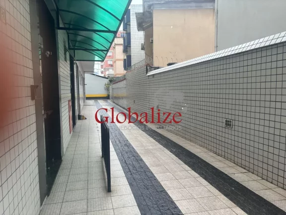 Imagem Apartamento de 2 dormitórios com 1 vaga de garagem no bairro da Vila Mathias em Santos por R$425.000,00.