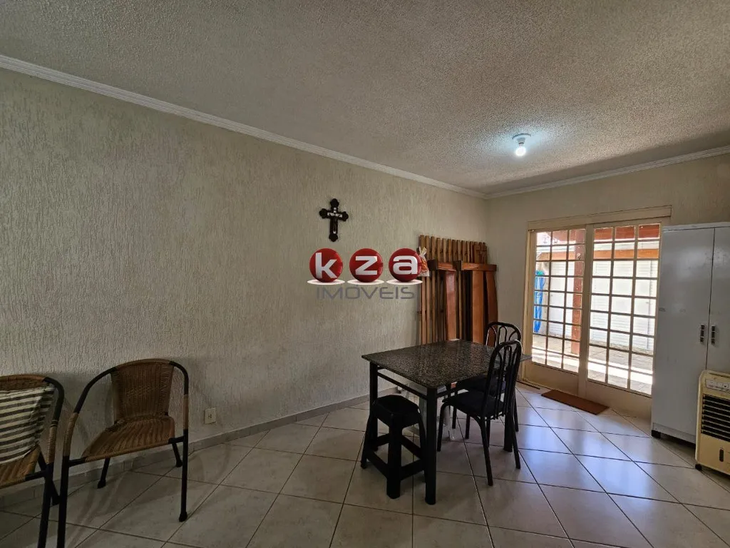 Imagem Casa em Condomínio de Luxo à Venda em Sumaré-SP, Parque Villa Flores: 3 Quartos, 2 Banheiros, 1 Vaga, 68,98m²!
