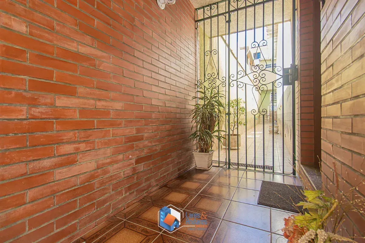 Imagem Casa para venda em Saúde com 3 quartos, 145m²