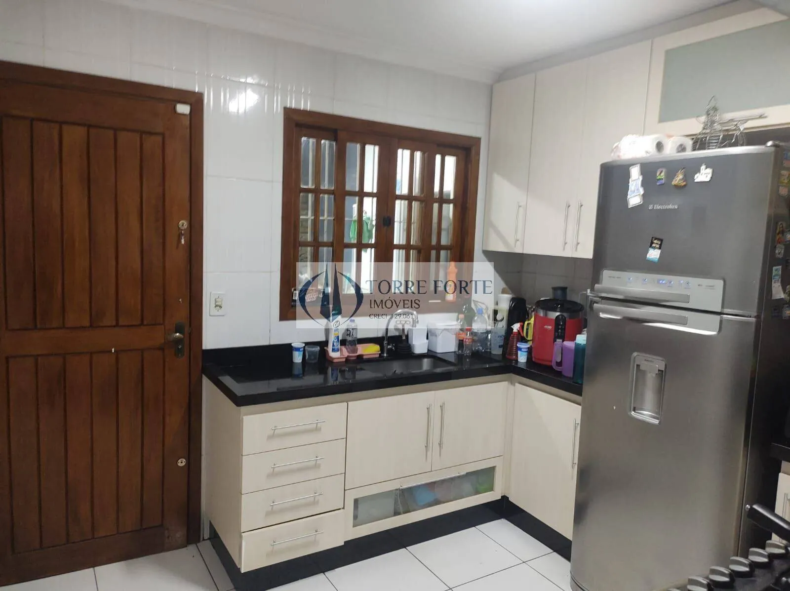 Imagem Lindo Sobrado casa 2 dormitórios sendo 1 suíte, 3 vagas, 165 m²