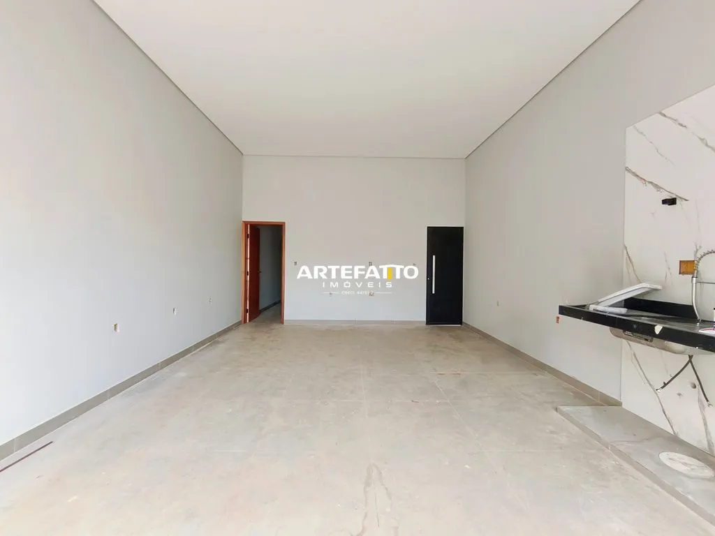 Foto do imóvel CASA NOVA - JARDIM TRÊS COLINAS (Próx. Av. São Vicente) em Rua Mirian Regina Pereira