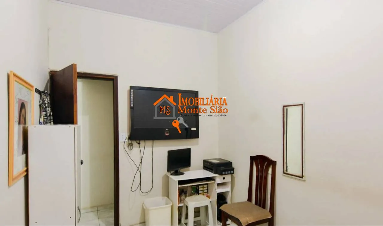 Imagem Sobrado com 3 dormitórios à venda, 266 m² por R$ 600.000 - Jardim Paraventi - Guarulhos/SP