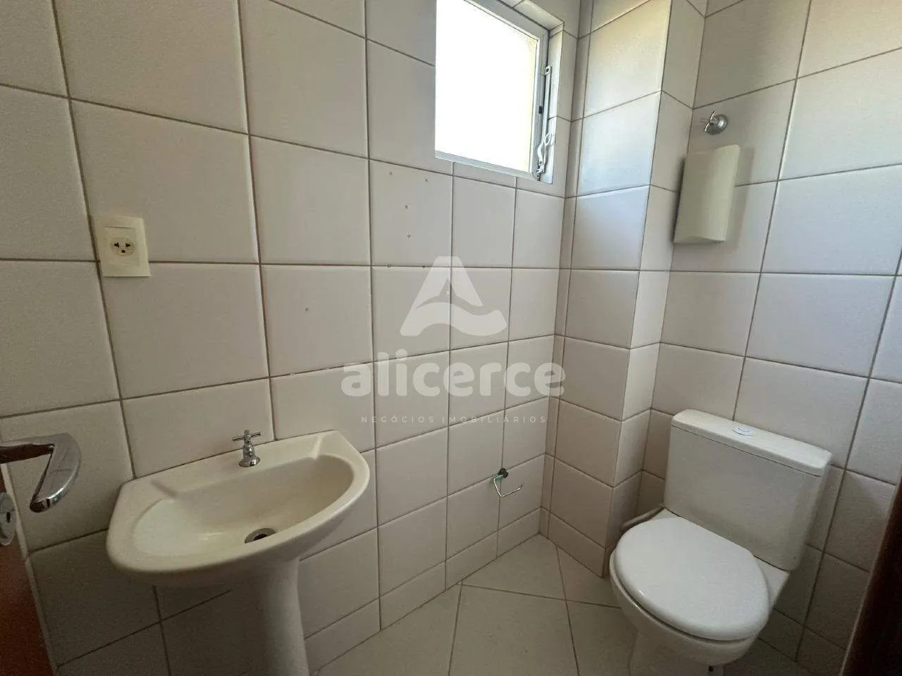 Imagem Excelente sala comercial com 30 m2 no bairro Trindade em Florianópolis